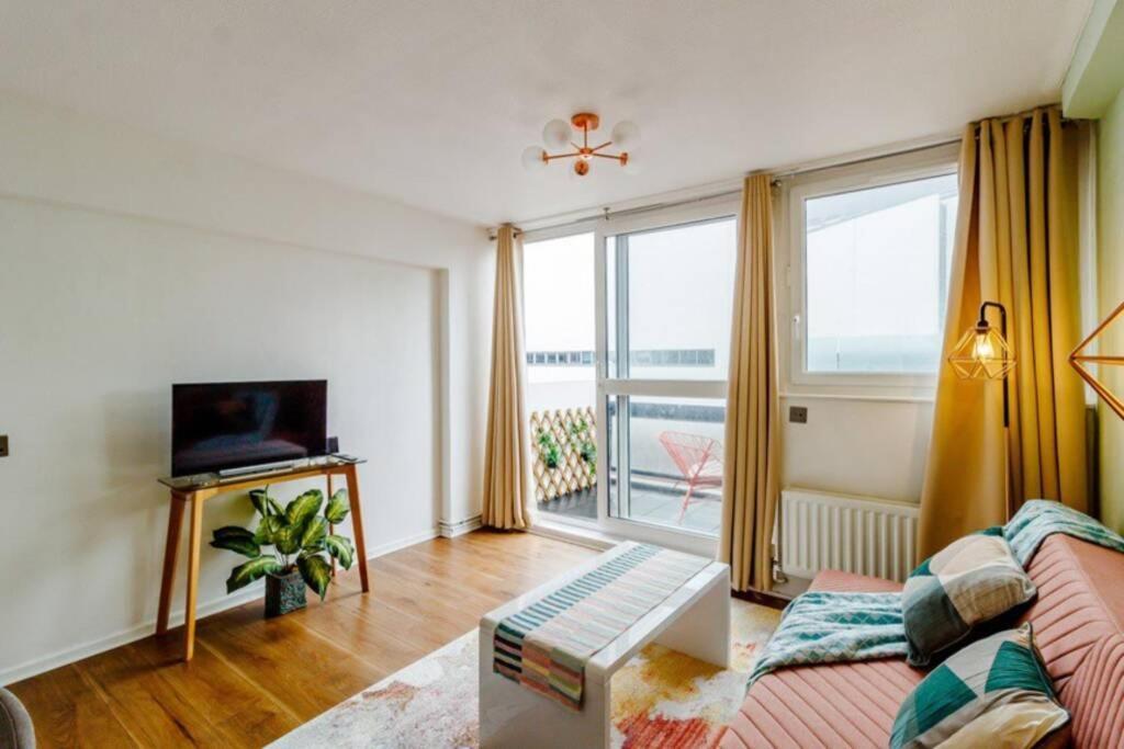 Super Spacious 2 Bedroom Apt 20Mn From Central. Londres Exterior foto