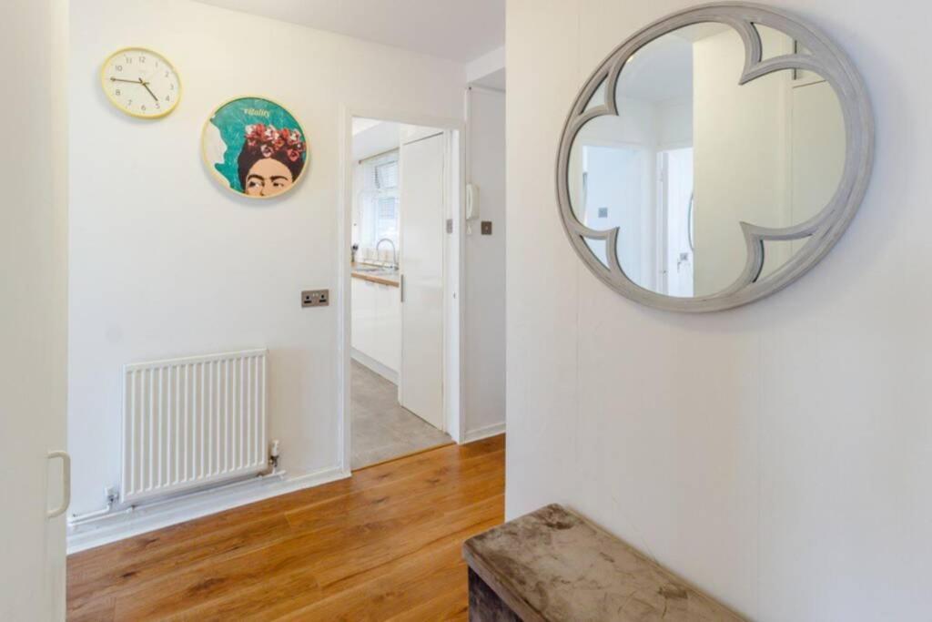 Super Spacious 2 Bedroom Apt 20Mn From Central. Londres Exterior foto